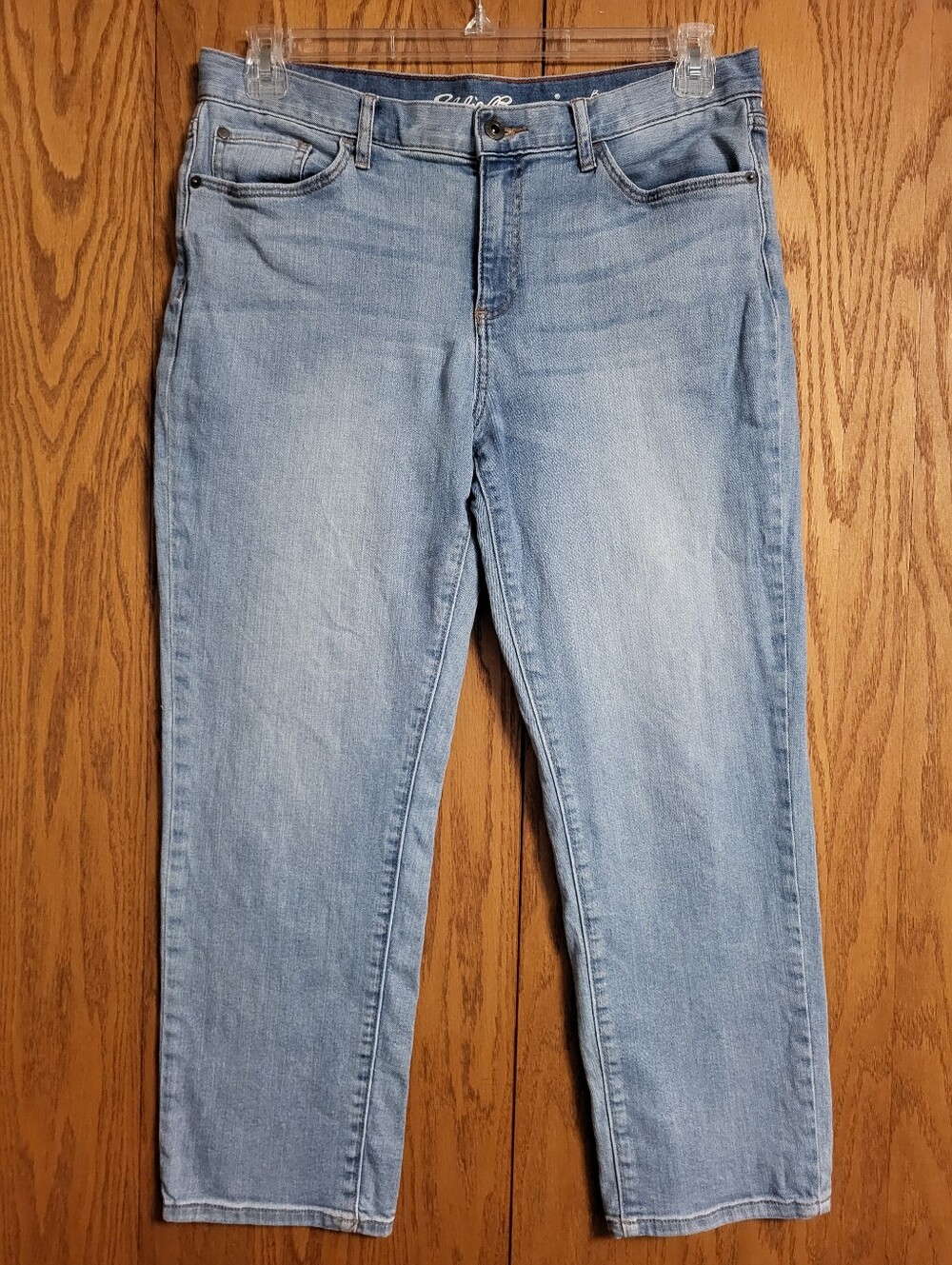 Eddie Bauer Boyfriend Midrise Crop Jeans Size 8